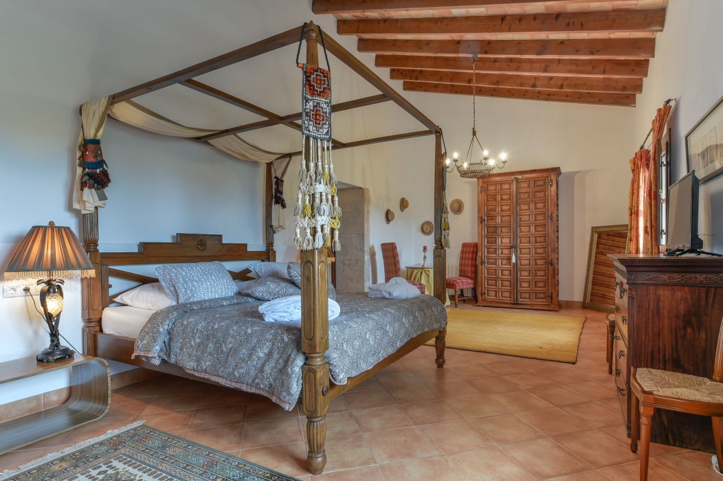 agroturismo fincahotel es llobets adults only