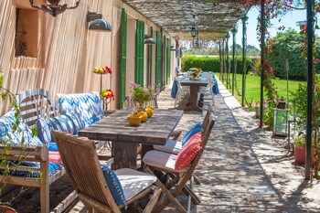 agroturismo fincahotel es llobets adults only