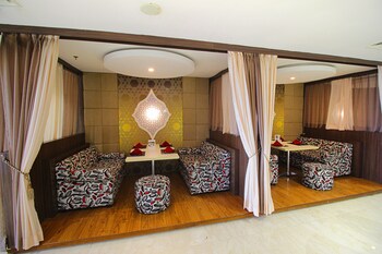 Grand Qin Hotel Banjarbaru Syariah,Banjarmasin>>Banjarbaru,4 star