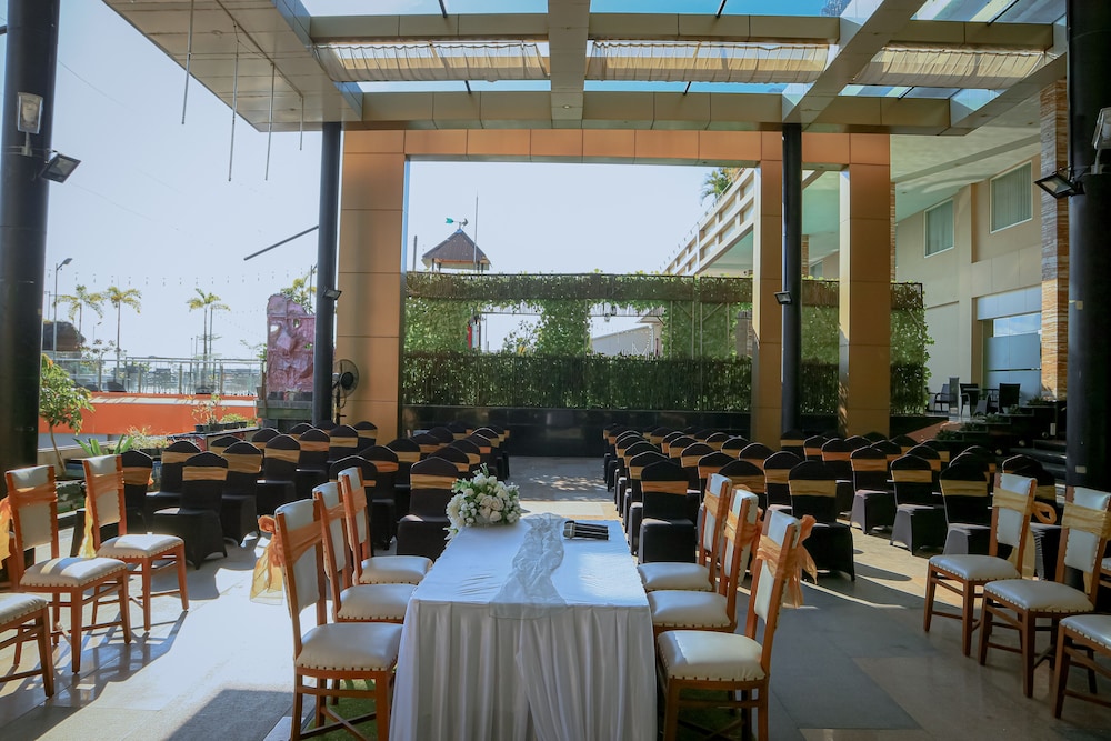 grand qin hotel banjarbaru syariah