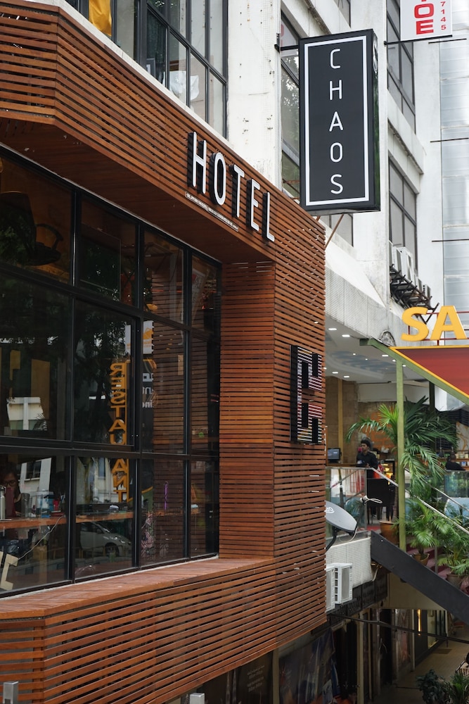 chaos boutique hotel kuala lumpur