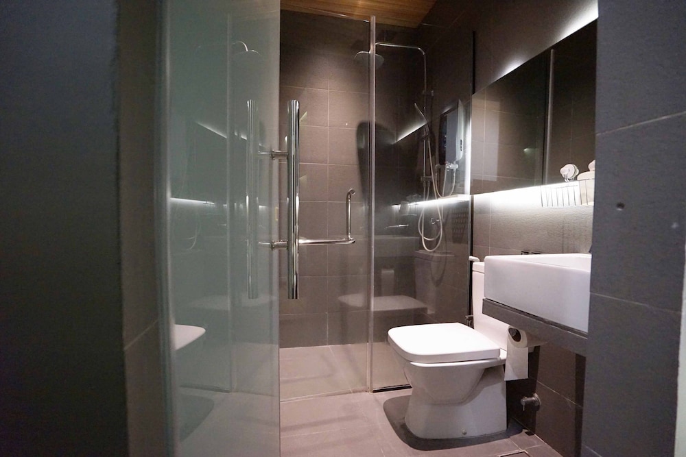 chaos boutique hotel kuala lumpur