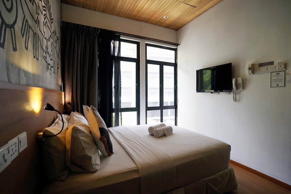 chaos boutique hotel kuala lumpur