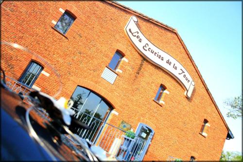 les ecuries de la tour