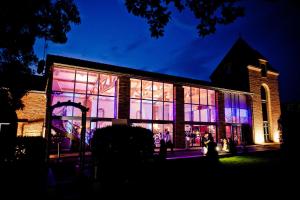 les ecuries de la tour