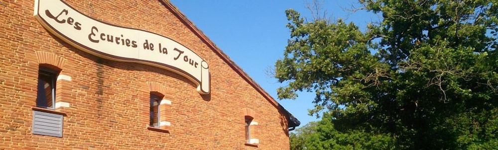 les ecuries de la tour
