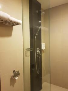 primebiz hotel karawang