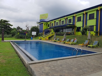 primebiz hotel karawang