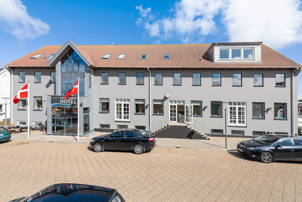hvide sande hotel