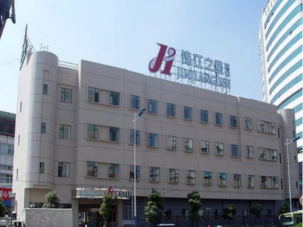 jinjiang inn central wuxi train station