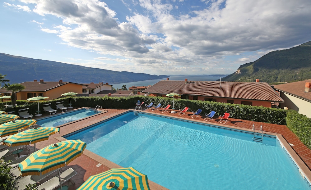 residence primera rompala