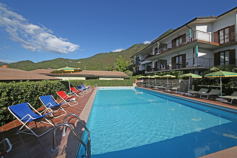 residence primera rompala