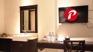 dprimahotel pattimura makassar