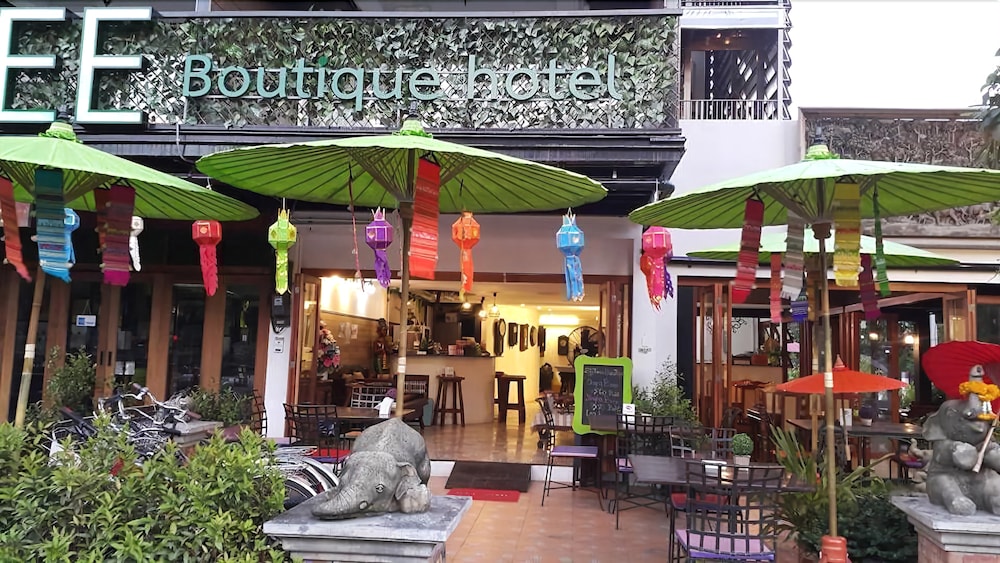 big tree old town hotel