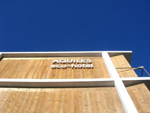 aquiles eco hotel