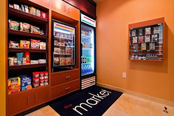 fairfield inn and suites san antonio alamo plaza convention center