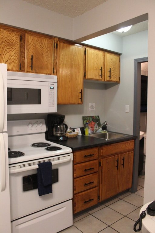 Lakeside Villa & Nordic Spa,Okanagan Valley>>Penticton,3 star