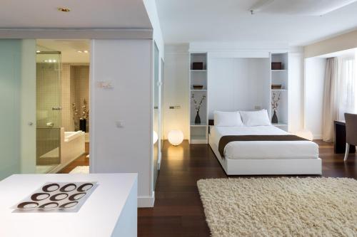 Hotel 1881 Madrid Ventas - Adults Only,Ciudad Lineal>>Arturo Soria,4 star