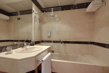 hotel 1881 madrid ventas adults only