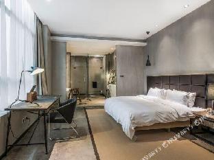 time tunnel designer hotel