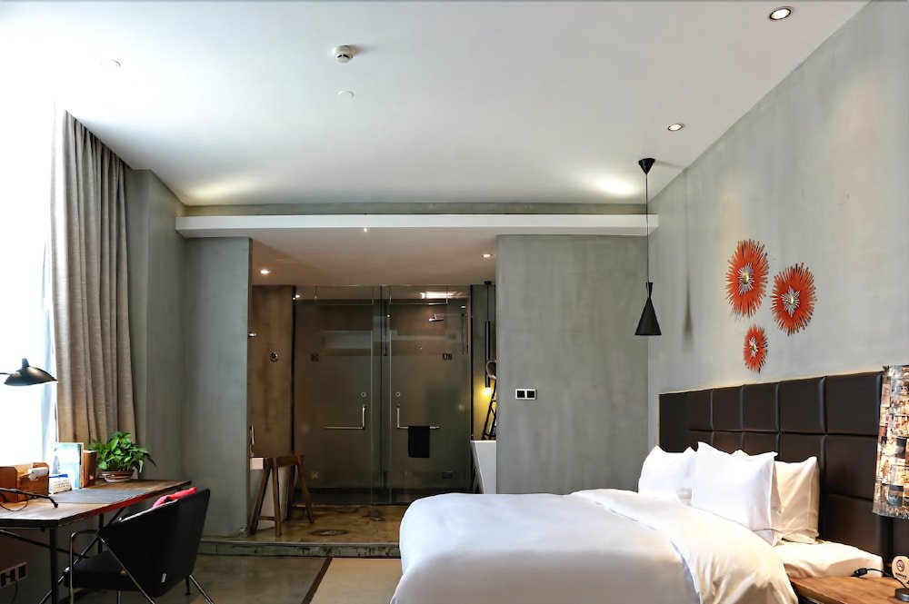 time tunnel designer hotel