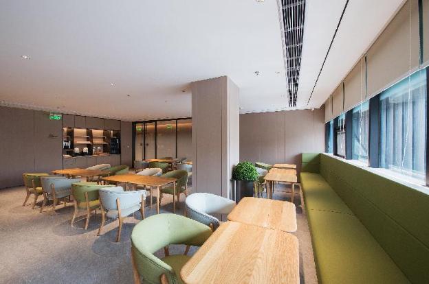 ji hotel dalian xian road