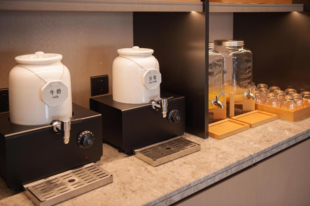 ji hotel dalian xian road