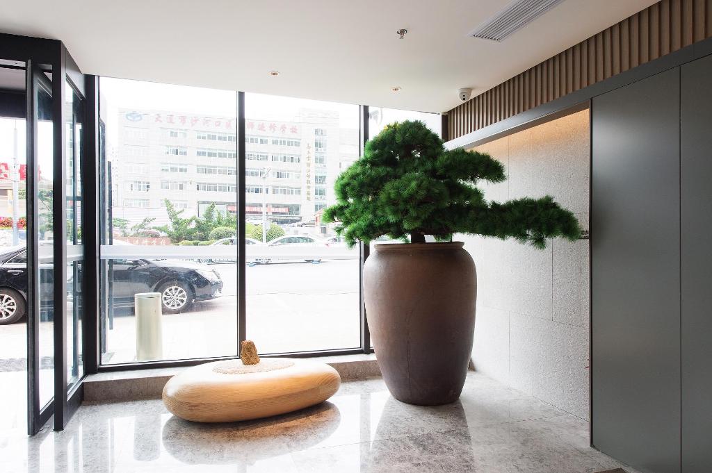 ji hotel dalian xian road