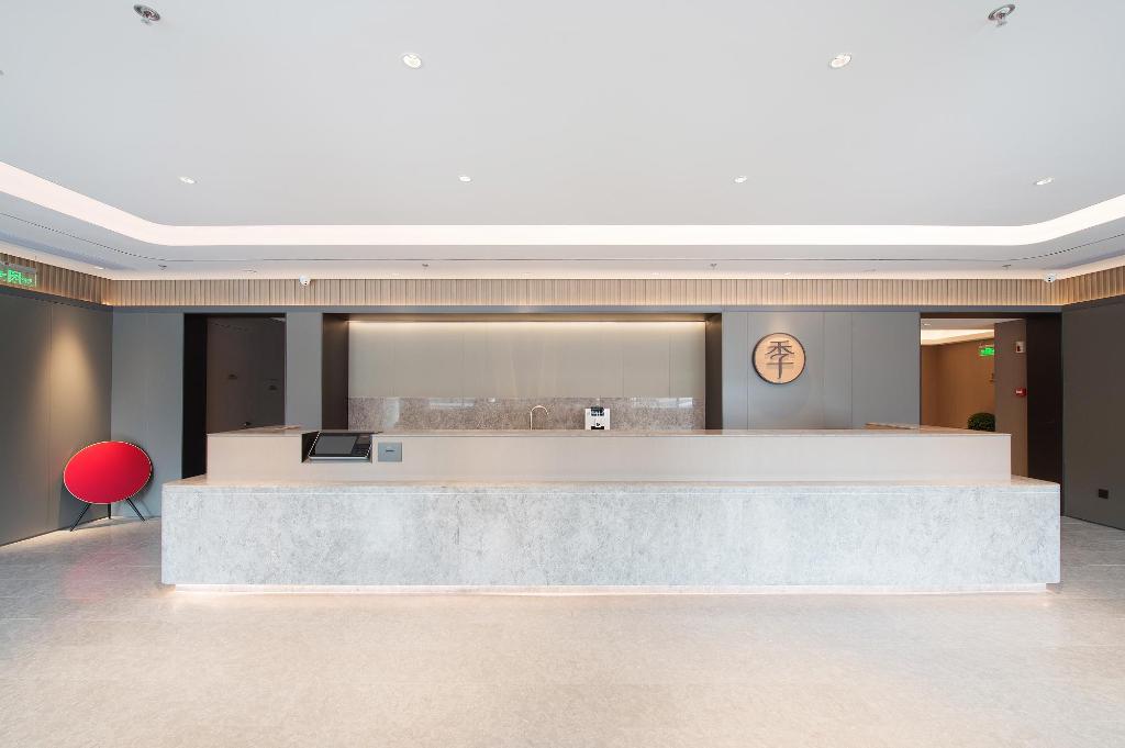 ji hotel dalian xian road