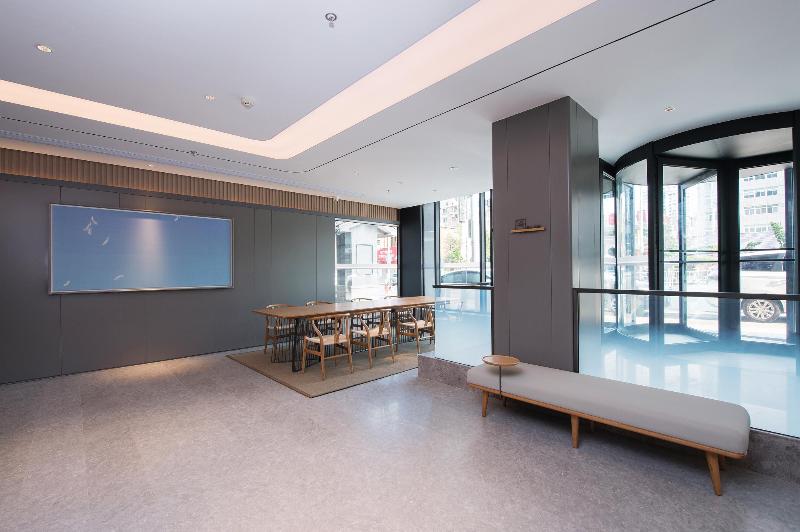 ji hotel dalian xian road