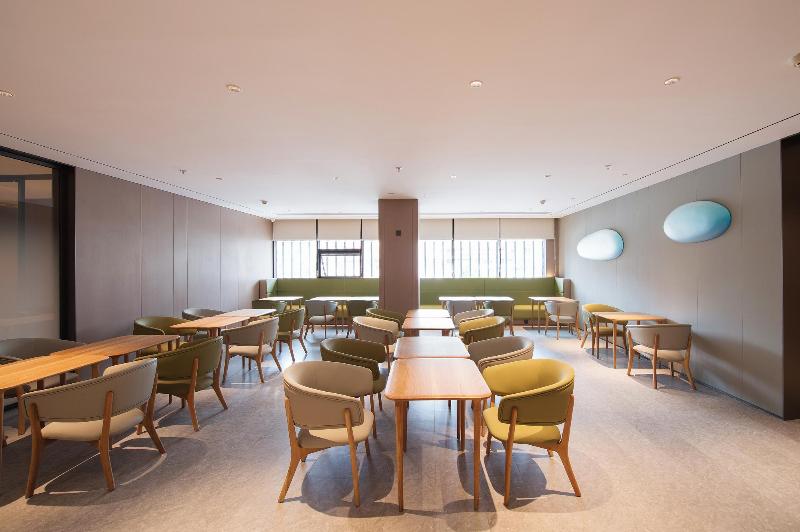 ji hotel dalian xian road