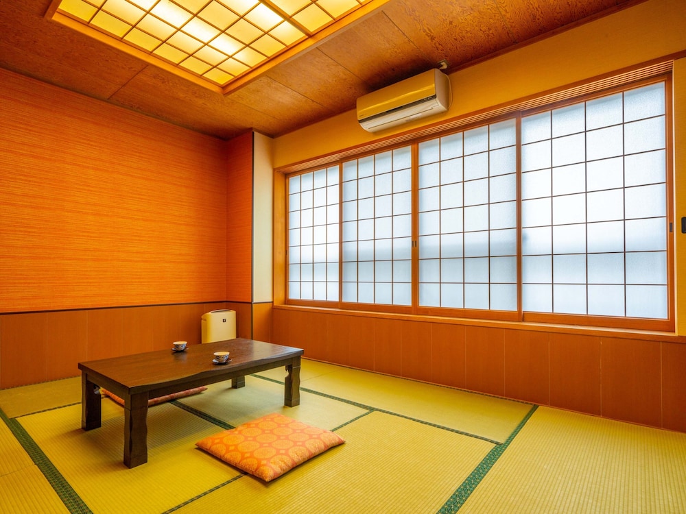 yufuin yawaraginosato yadoya