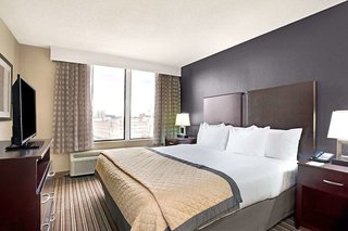 Wyndham Garden Norfolk Downtown,Norfolk - Virginia Beach>>Norfolk,4 star