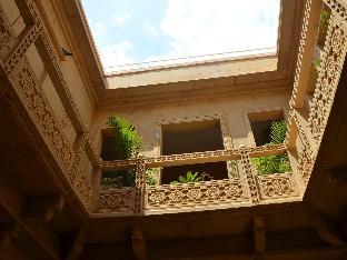 the golden house