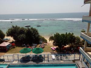 Paradise Beach Resort,Matara>>Koggala,3 star
