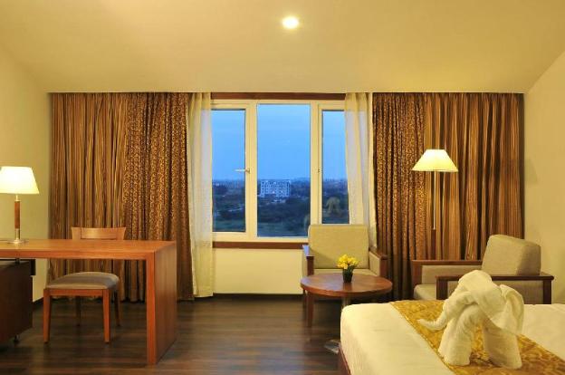 dhanalakshmi srinivasan hotel