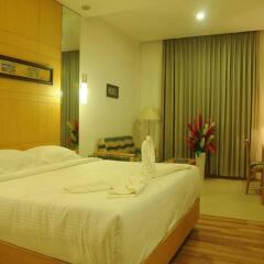 dhanalakshmi srinivasan hotel