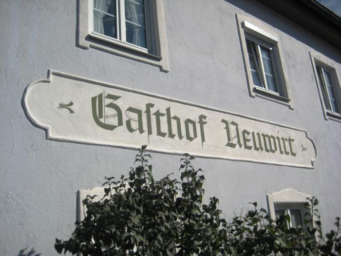 hotel neuwirt