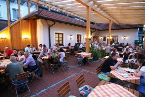 hotel neuwirt