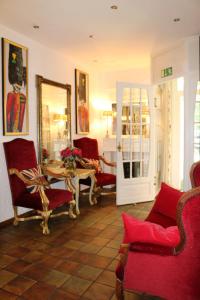 hotel ashleys garden