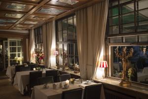 hotel ashleys garden