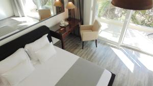 refresh boutique apartments