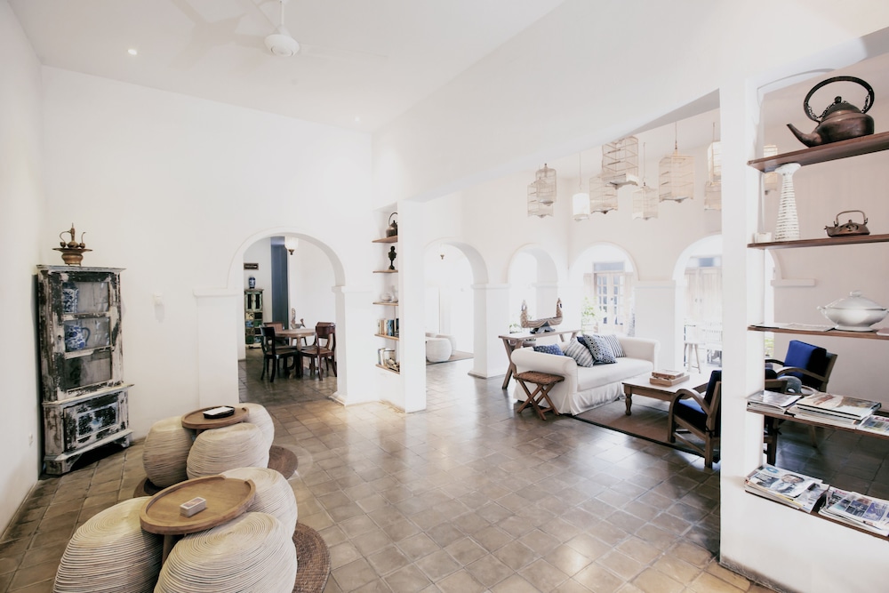 adhisthana hotel