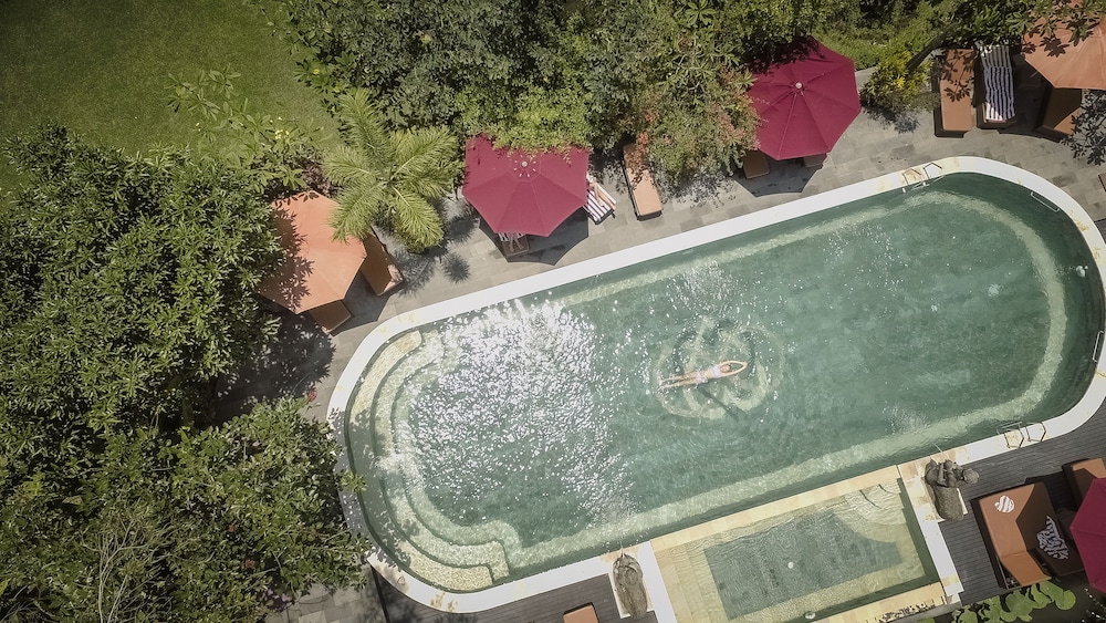 om ham retreat and resort