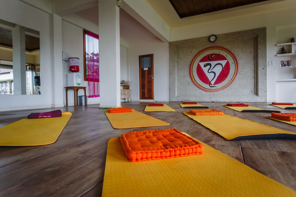 om ham retreat and resort