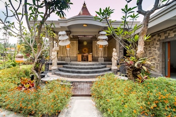 om ham retreat and resort