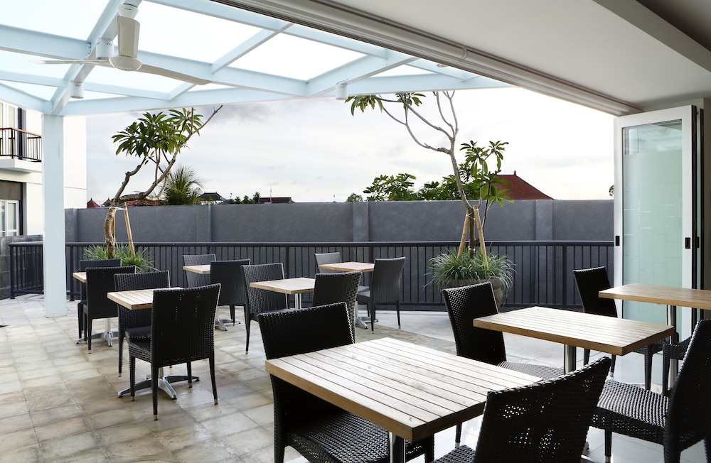 amaris hotel teuku umar