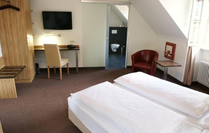 hotel and gasthaus backmulde