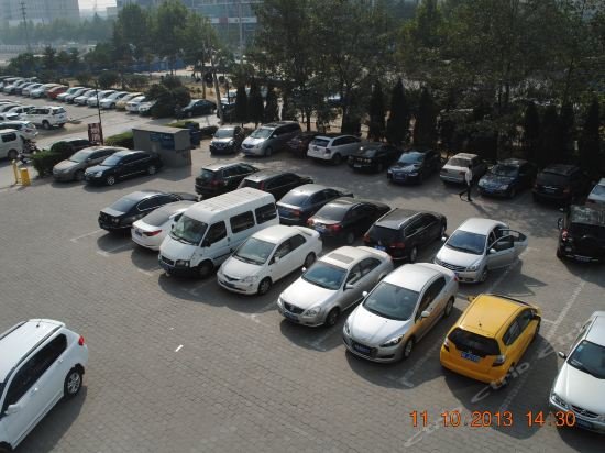 hanting hotel zhengzhou huayuan north road