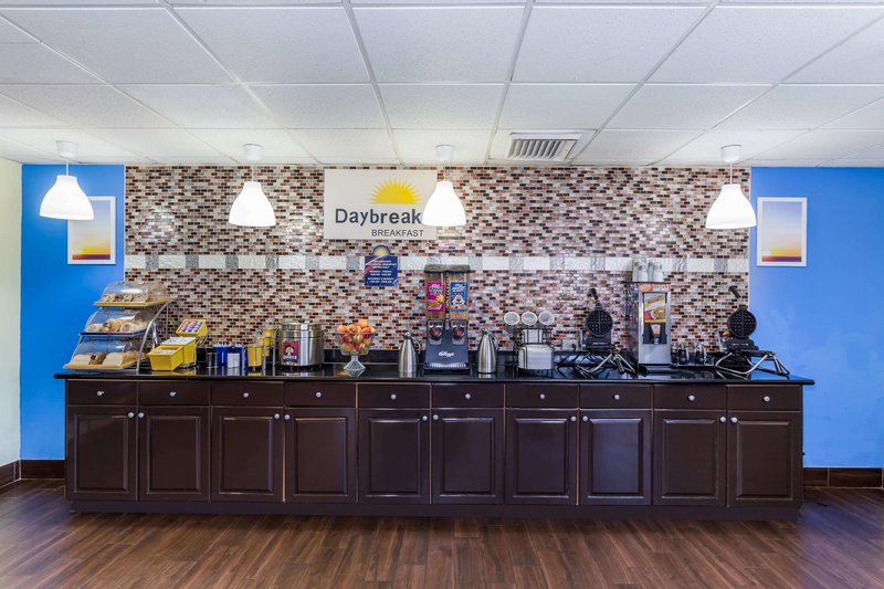 days inn by wyndham sarasota bay